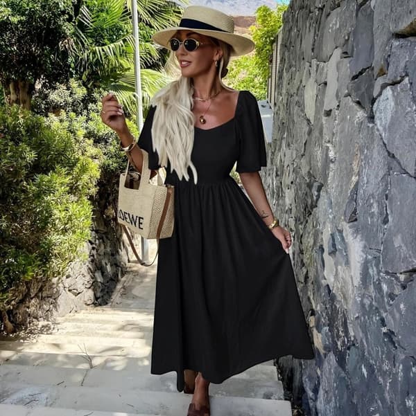 Klänning med öppen rygg i boho chic stil - flera färger - one size 38-44