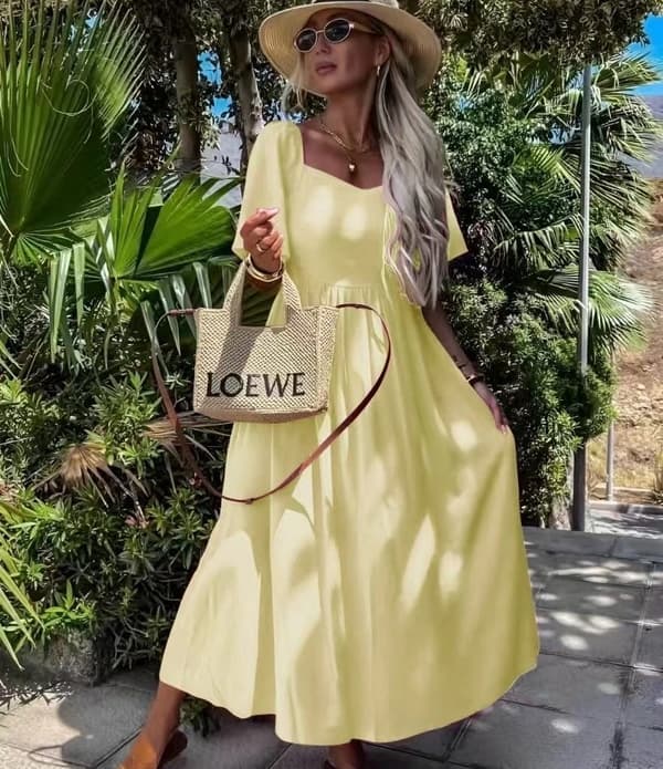 Klänning med öppen rygg i boho chic stil - flera färger - one size 38-44