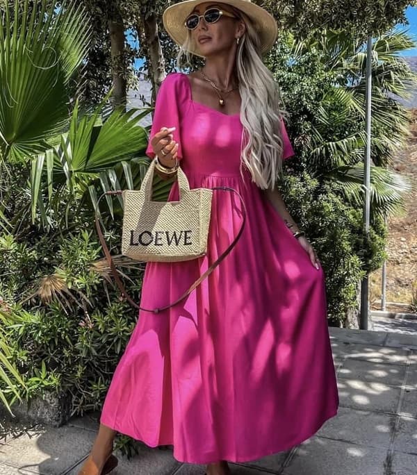 Klänning med öppen rygg i boho chic stil - flera färger - one size 38-44