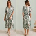 Pikkukuva 1 / 7: Pleated dress with flower motif - several colors - one size 38-44