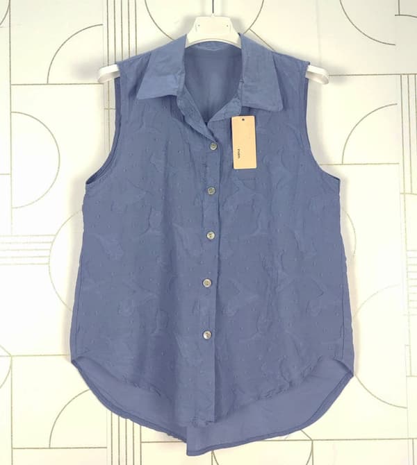 Sleeveless shirt in many summery colors - one size 38-40
