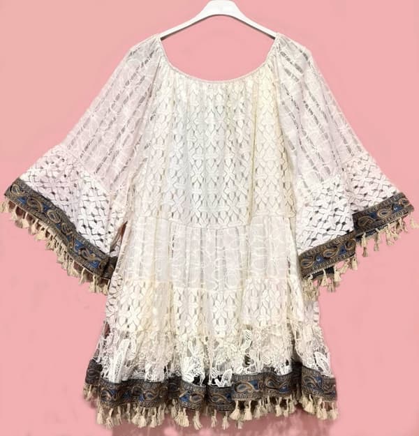Agélii Fashion - White lace tunic - one size 44-50