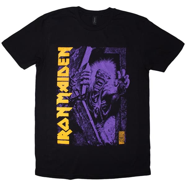Iron Maiden Unisex T-Shirt: Est. 1975 No Prayer Grave Purple (Black) (Small)