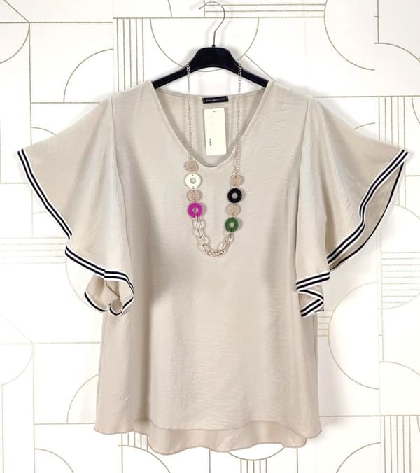 Top with butterfly sleeves - several colors - one size 40-44
