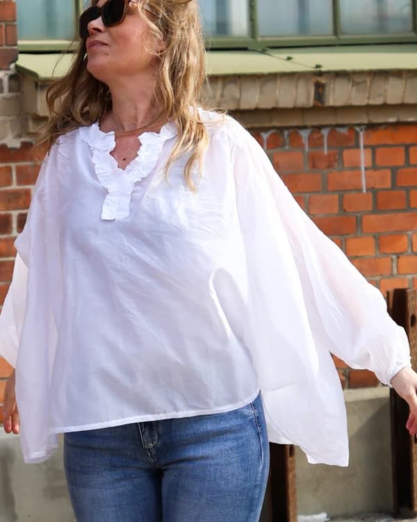 Beach Fiesta Glow Blouse, White - Reunion Home
