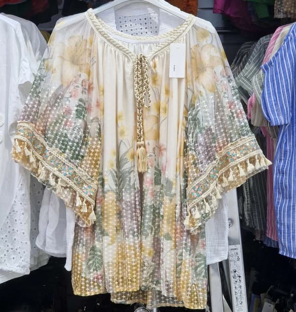 Agélii Fashion - Boho chic spetstopp i ljusgult eller blått - one size 40-46 Blå
