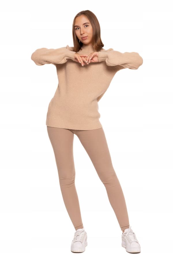 Beige DAMTRÖJA Löst Mjuk Stickad Modern Feminin Halv Polotröja MORAJ M