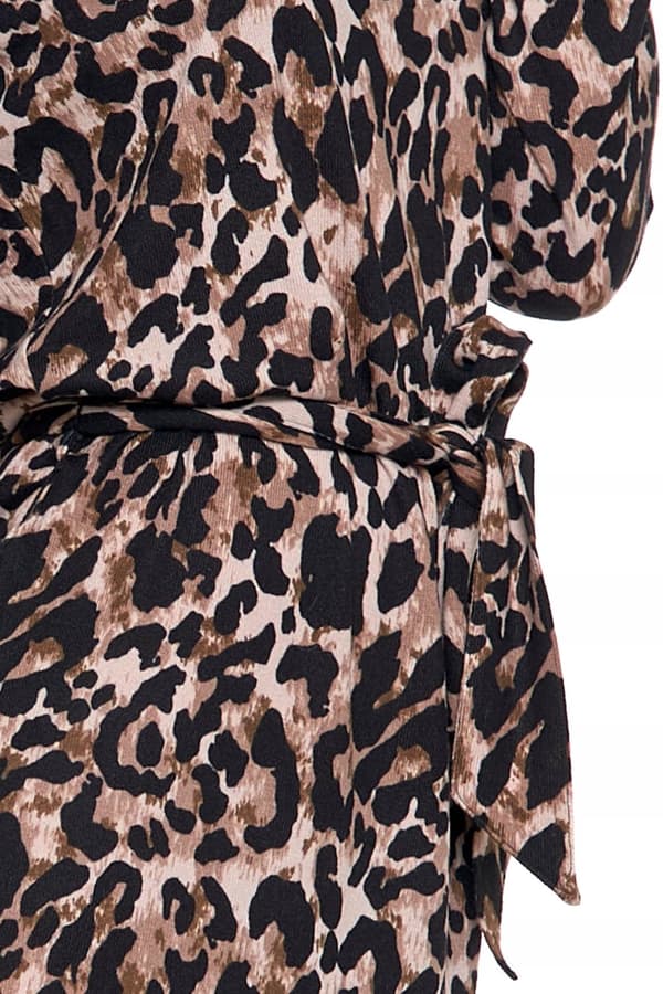 Damekjole i leopardprint med bælte, lange ærmer, under knæet, MORAJ S