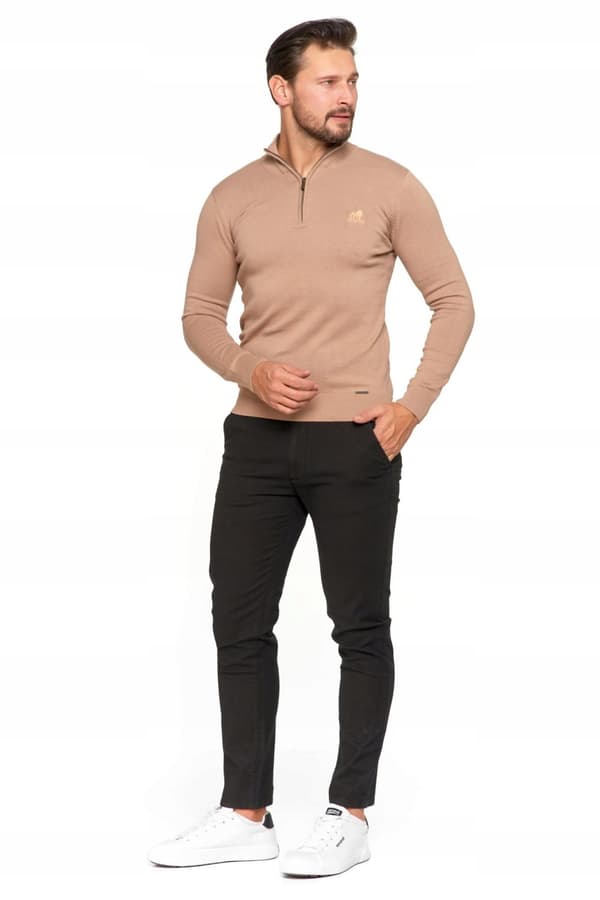 Herretrøje med opretstående krave og lynlås under halsen. Behagelig 100% bomuld. MORAJ - XXL.