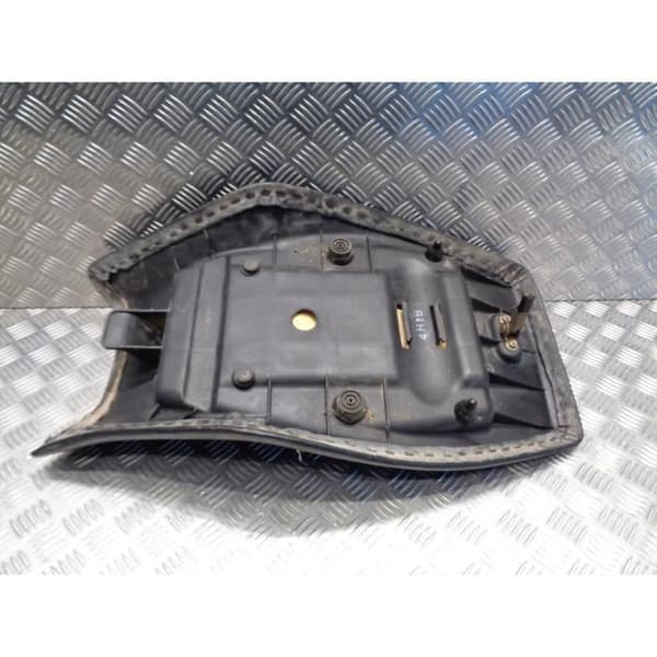 fyrsitssadel kymco 250 mxu rfbl6000- USED