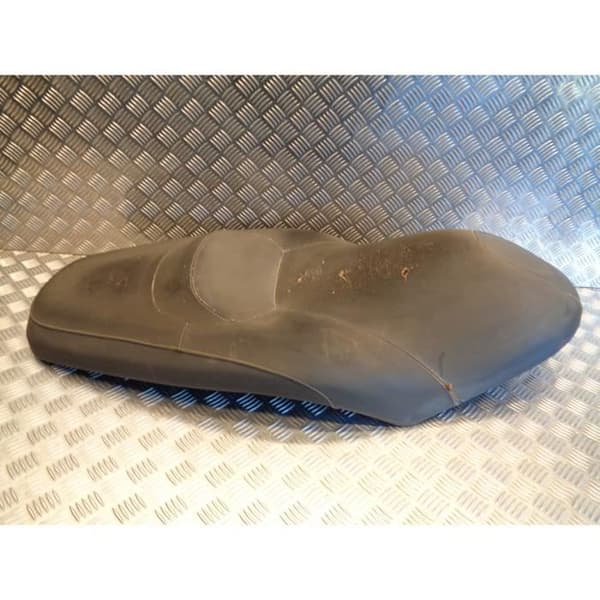 sadel för att täcka skoter yamaha 125 x max se32 2006-09 skycruiser xmax x-max- USED