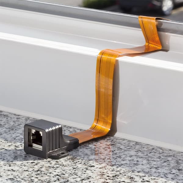 Ultra-Tunn RJ45 fönstergenomföring 0,3 m