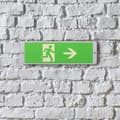 Miniatyrbild 4 av 4: LED nödbelysning vägglampa - SMARTVAROR - Vattentät IP44 - 3 timmars reservbatteri