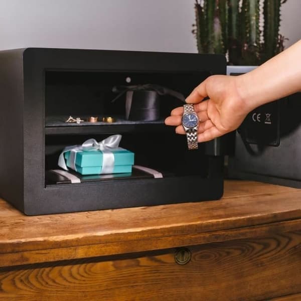 Pengeskab med elektronisk lås Yale YSS/250/EB1 Sort