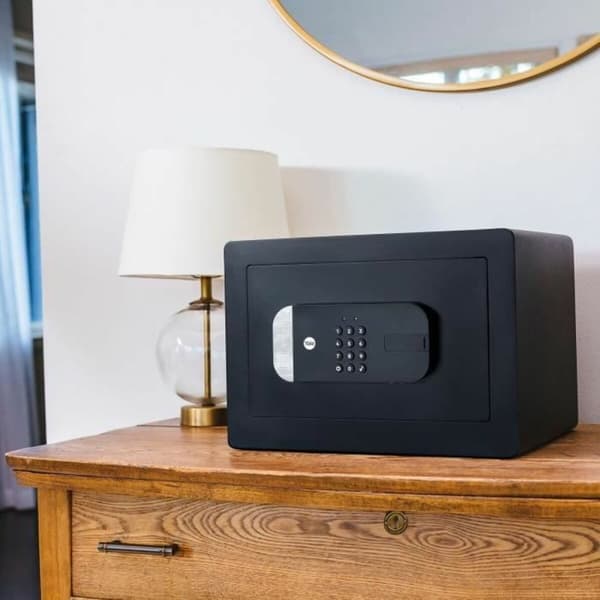 Kassakaappi elektronisella lukolla Yale YSS/250/EB1 Musta