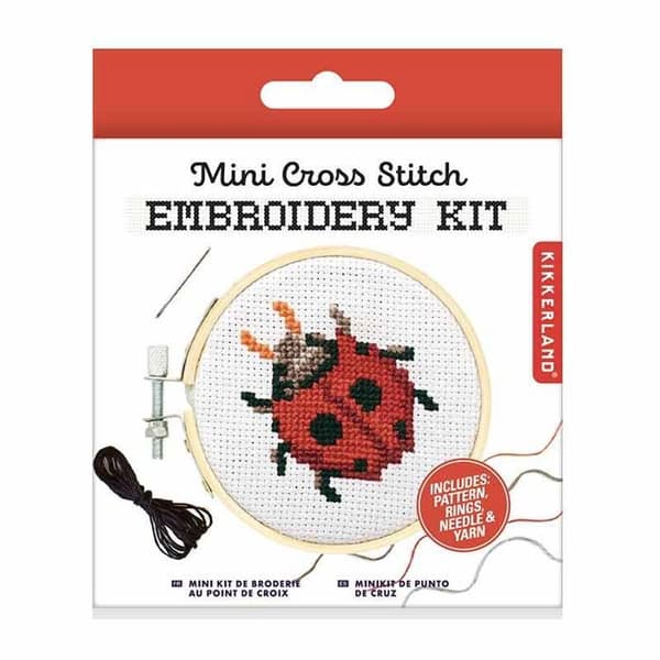 Broderisats - mini - Nyckelpiga design - Ø 8cm