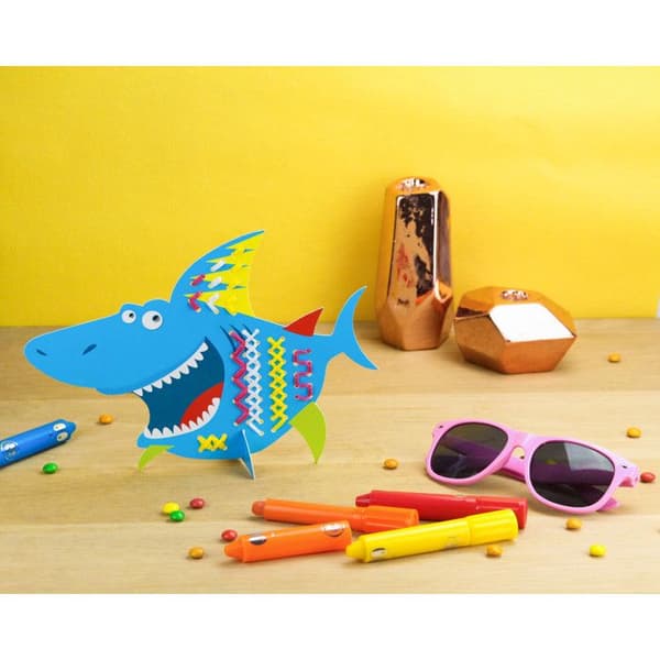 Kit för korsstygn för barn - MegaCrea DIY - Haj - Flerfärgad - 22,3x16,7 cm - Från 3 år