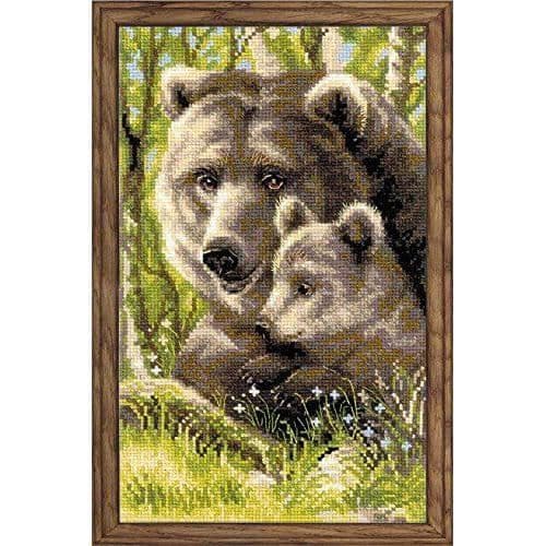 Riolis RI-1438 Cross Stitch Kit Bear Family Multicolor