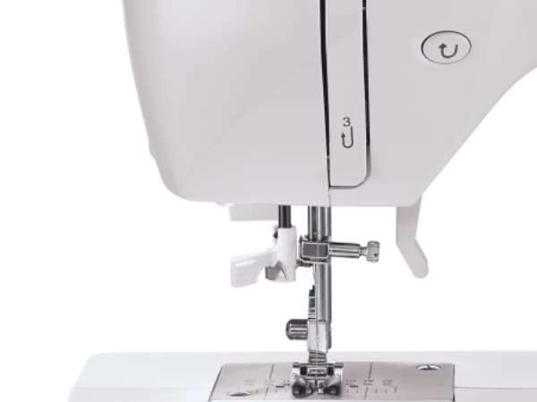 Singer Starlet 6660 - Symaskin - 60 sting - 4 enkeltskrittsknappehull - LCD display