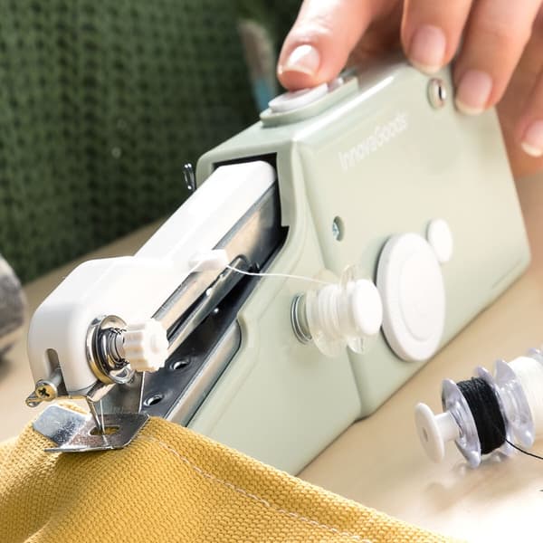 Bärbar resesymaskin Sewket InnovaGoods