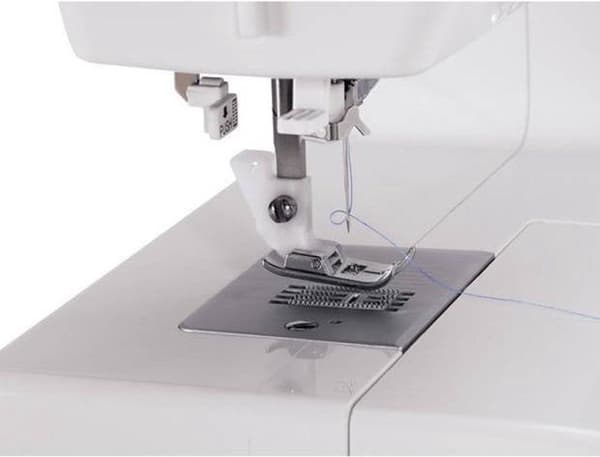 Singer Simple 3232 ompelukone
