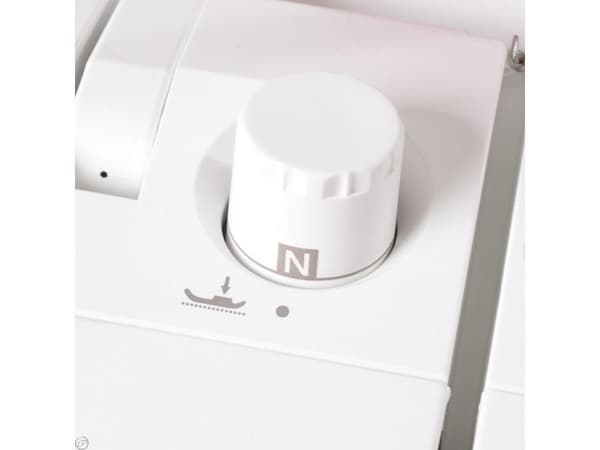 Husqvarna Viking Huskylock S15 Overlock