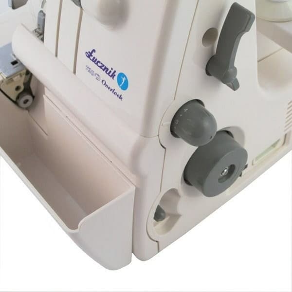 Symaskine Łucznik Overlock 720D4