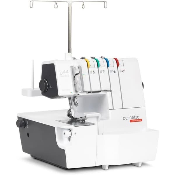 Surjetsmaskin Bernette44 Funlock med 15 stygn - Märket Bernette