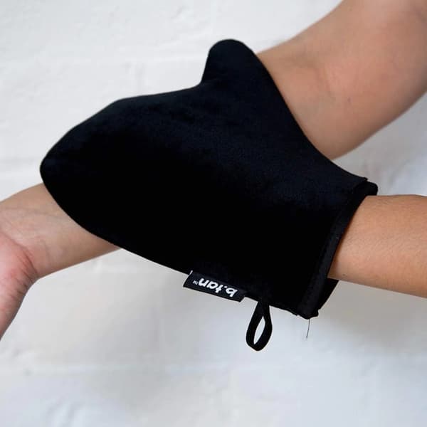 b.tan I Don't Want Tan On My hands Tan Mitt