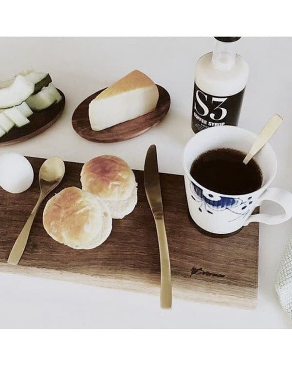 Brunchbræt til æg og krus