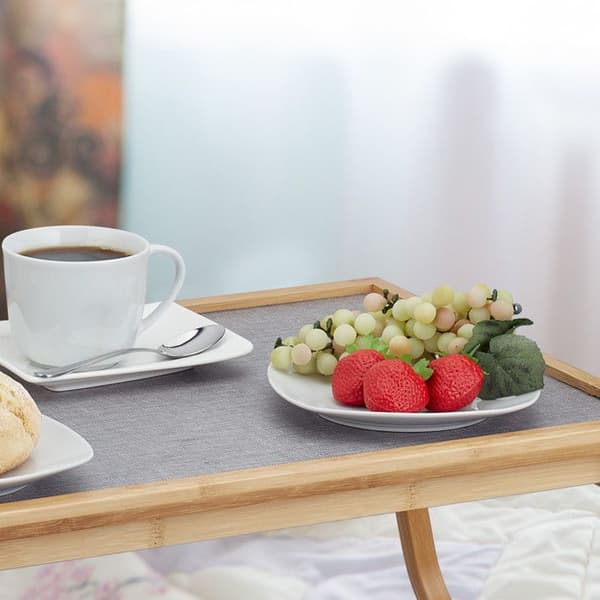 Relaxdays Bambubäddstablett, vikbara ben, upphöjd kant, frukostbricka, HLP 23 x 60 x 33 cm, natur/grå