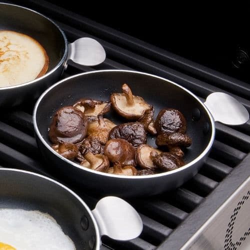 Set med 4 Cadac tapasrätter