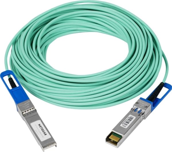 NETGEAR - Direkte 10GBase-koblingskabel - SFP+ (hann) til SFP+ (hann) - 20 m - fiberoptisk - aktiv