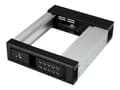 Pikkukuva 5 / 5: StarTech.com HSB1SATSASBA, 13,3 cm (5.25"), Liitinpaneeli, 10000 GB, 3.5", SATA, Serial ATA II, Serial ATA III, Serial Attached SCSI (SAS), Musta