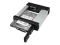 Pikkukuva 1 / 5: StarTech.com HSB1SATSASBA, 13,3 cm (5.25"), Liitinpaneeli, 10000 GB, 3.5", SATA, Serial ATA II, Serial ATA III, Serial Attached SCSI (SAS), Musta