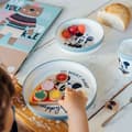 Miniatyrbillede 2 af 6: THERMOBABY MICKEY 2. alder måltidspakke tallerken + kop + skål + sæt med 2 skeer