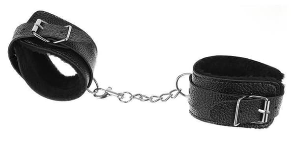 Bondage Kit BDSM med bl.a Handklovar / Ögonbindel / Piska
