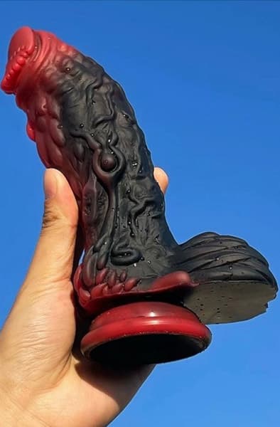 Dragon Dildo Yong Black-Red 20 cm Dragon dildo