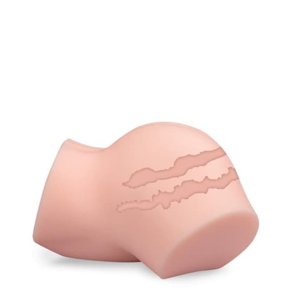 Små rumpor slidan anus 2,1kg Clarabelle