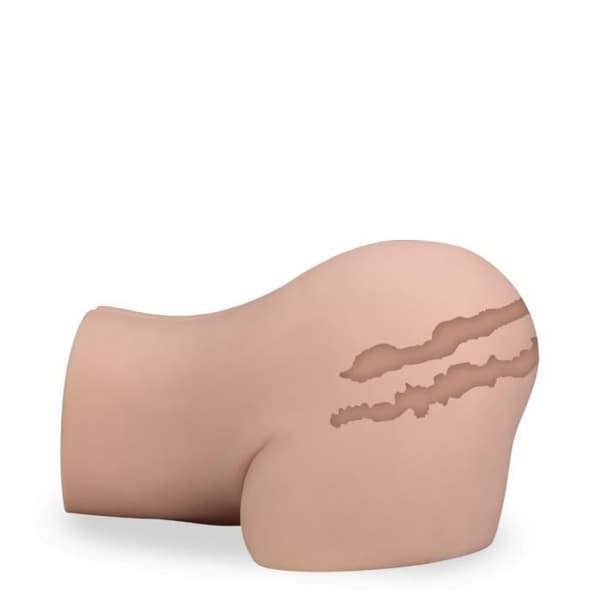Stor fyllig rumpa Tamara 15,0 kg - LOVE AND VIBES Light Skin Collection