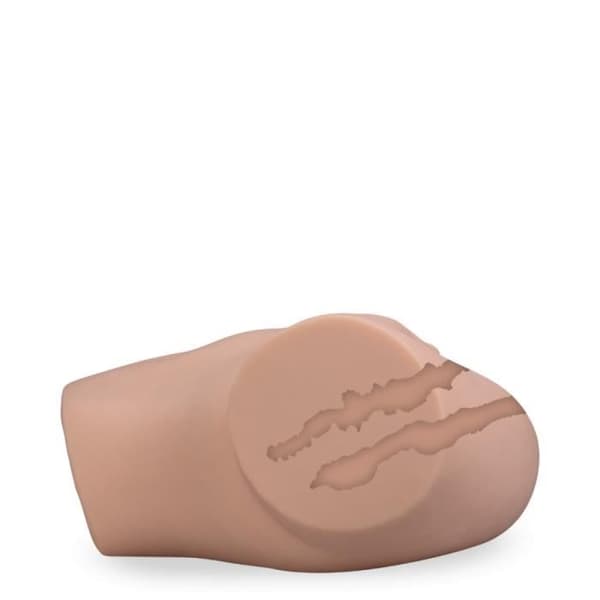 Stora realistiska rumpor 15,5 kg Ruby Light Skin