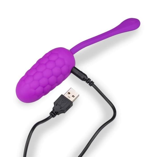 Oeuf vibrerande USB Berry - KÄRLEK OCH VIBBAR - trådlös för kvinnor och par