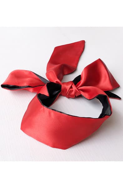 Satin Long Blindfold Red Øjenbind