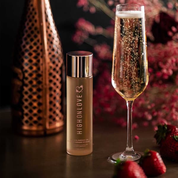 High On Love Lychee Martini Erotisk Massageolie
