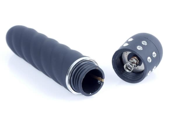 Vibrerende elsker spil Kunsten at bruge en vibrator (forskellige farver)
