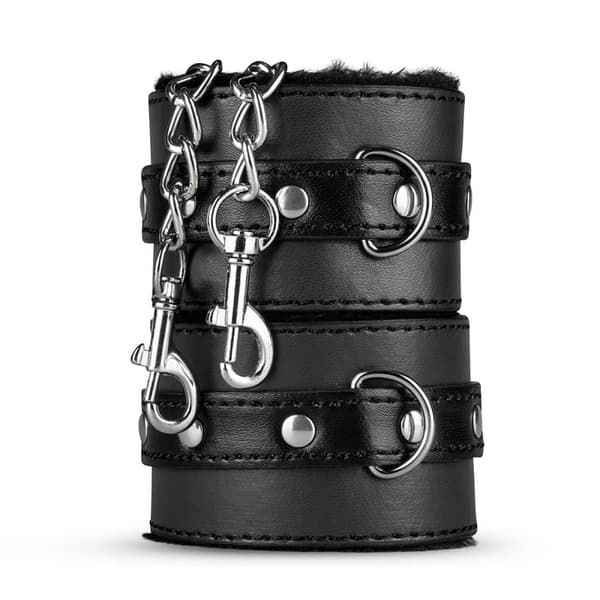 SECRET PLEASURE CHEST – BLACK FANTASY BONDAGE-SET I 10 DELAR
