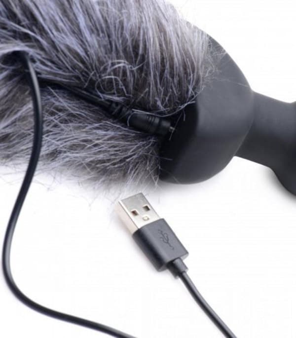 TAILZ VIBRERANDE ANALPLUGG MED RÄVSVANS