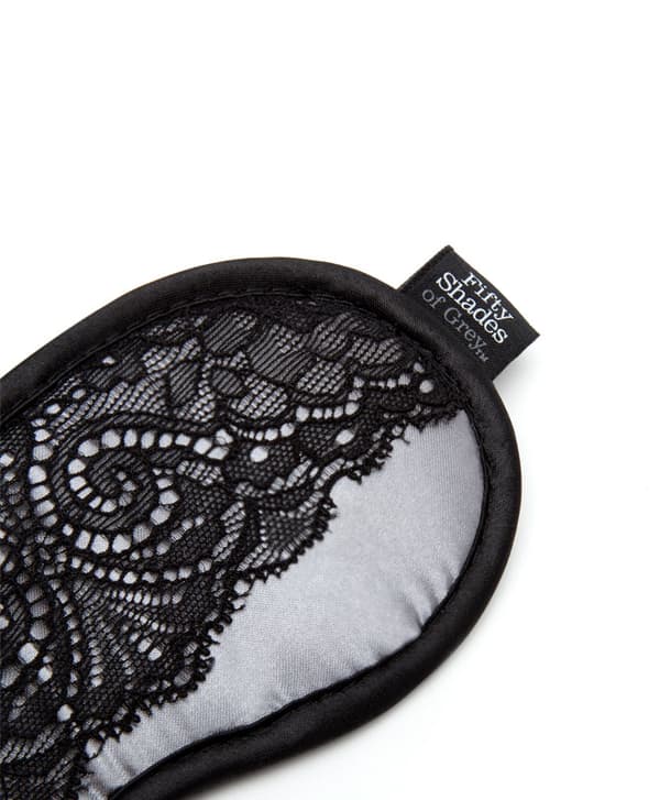 Fifty Shades of Grey - Play Nice Blindfold i Sateng