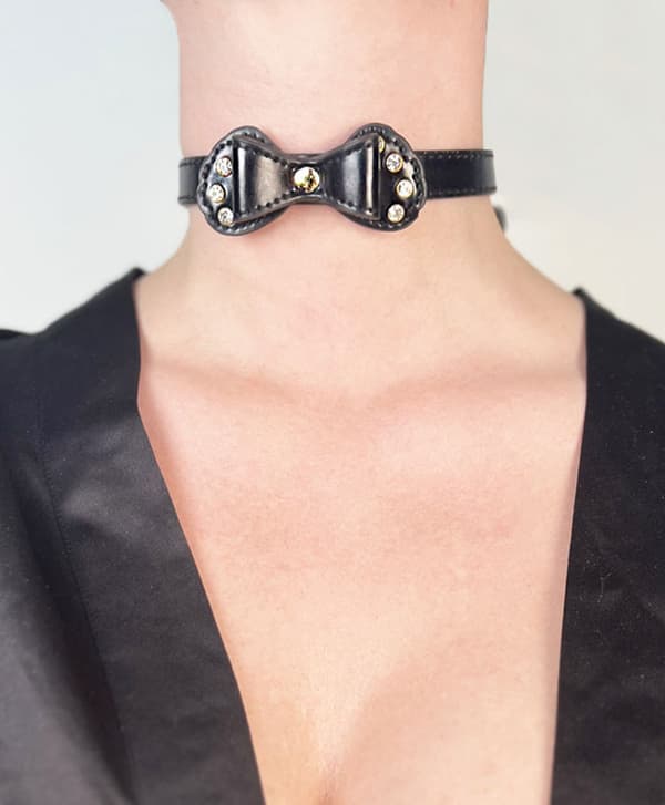 Shiver Choker + Lead Bowtie