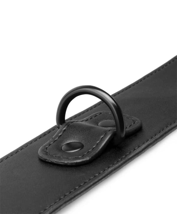 Bedroom Fantasies Collar & Wrist Cuffs